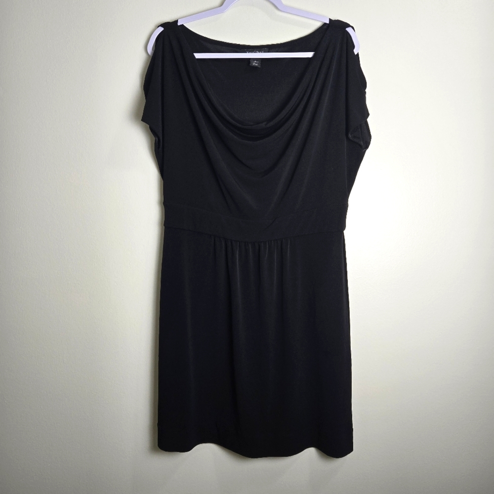 WHBM Cowlneck Cold Sleeves Black Chic‎ Minimalist Midi Dress L